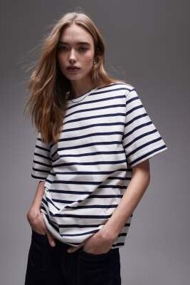 Футболка средней плотности с короткими рукавами артикул 143080396