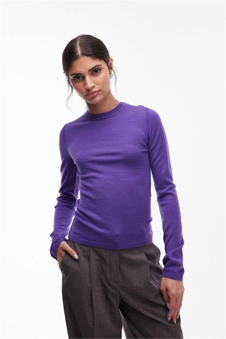 Свитер из чистой мериносовой шерсти с облегающим кроем артикул 153017688