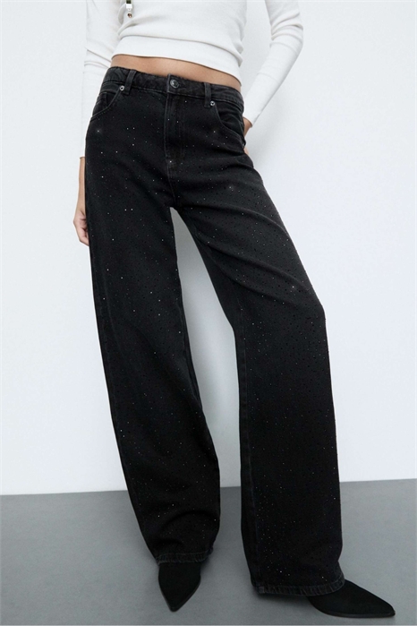 Джинсы прямого кроя со стразами артикул 152133086