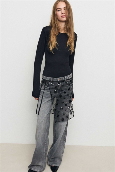 Боди из полиамида с длинными рукавами артикул 150594357