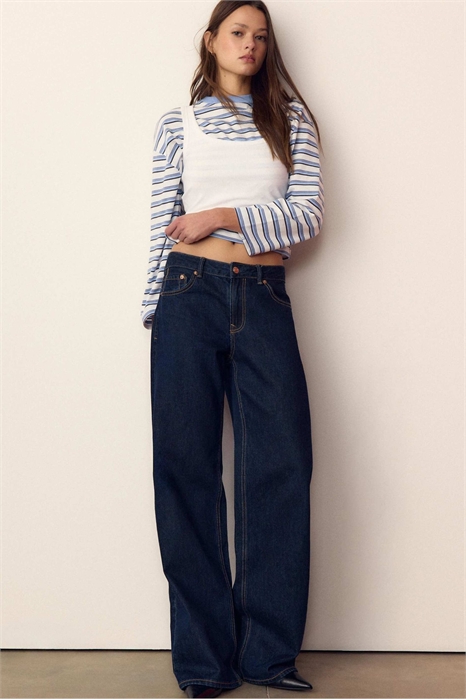 Футболка с длинным рукавом в полоску свободного кроя артикул 155538188