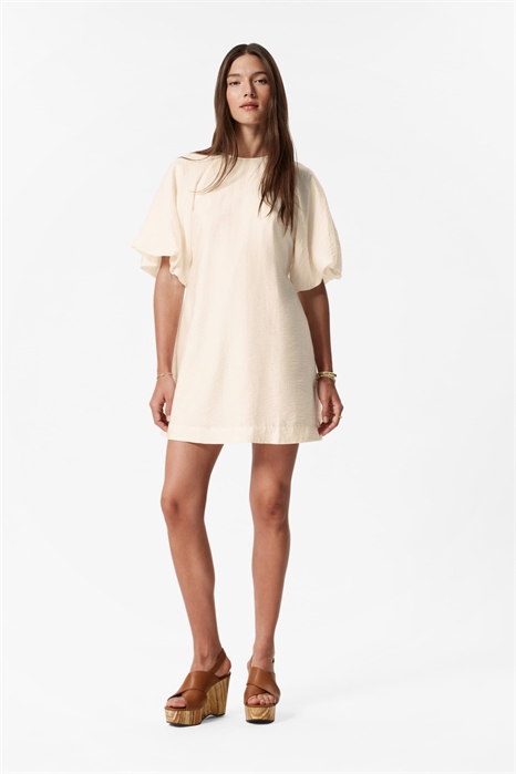 Мини-платье с буфчатыми рукавами и поясом, завязывающимся сзади артикул 146841123