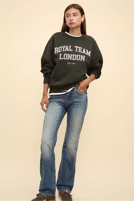 Джинсы D98 с прямыми брючинами и винтажным эффектом артикул 151319623