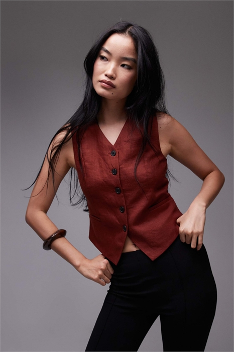 Приталенный льняной жилет артикул 143080020