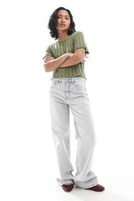 Джинсы Petite d92 с прямым кроем и широкими брючинами артикул 150143685