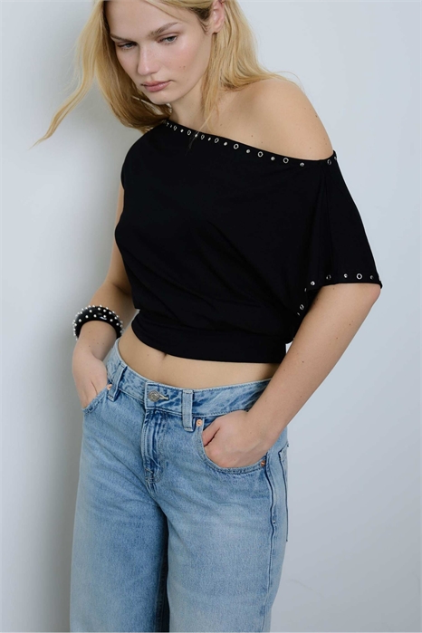 Футболка с асимметричным вырезом артикул 156267904