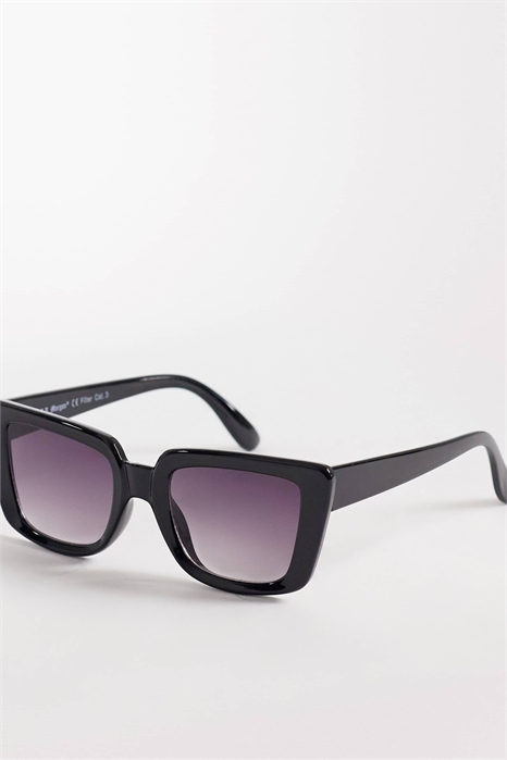 Очки «Winners Circle» большого квадратного размера артикул 153050234