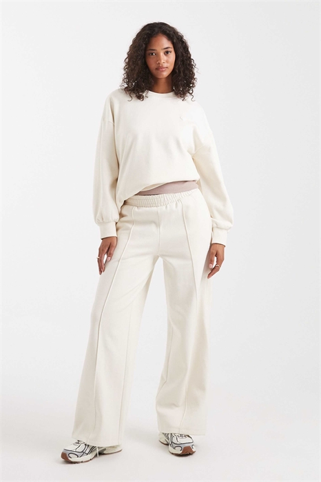 Джоггеры с широкими брючинами артикул 148379815