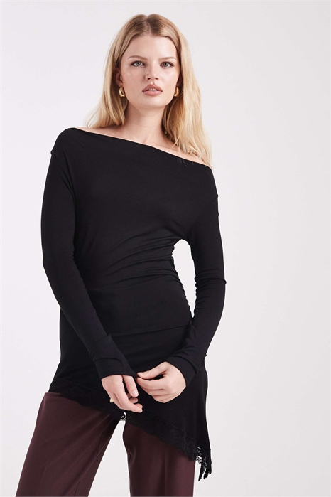 Обтягивающий топ асимметричного кроя с кружевной отделкой артикул 154339632