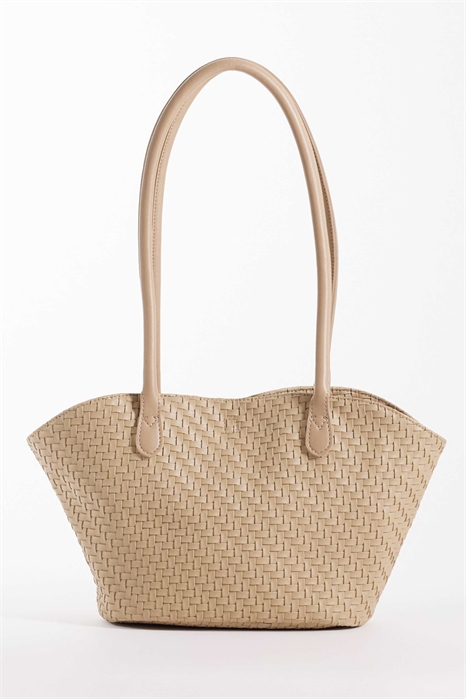 Небольшая тканая сумка с изогнутыми боками артикул 152832954