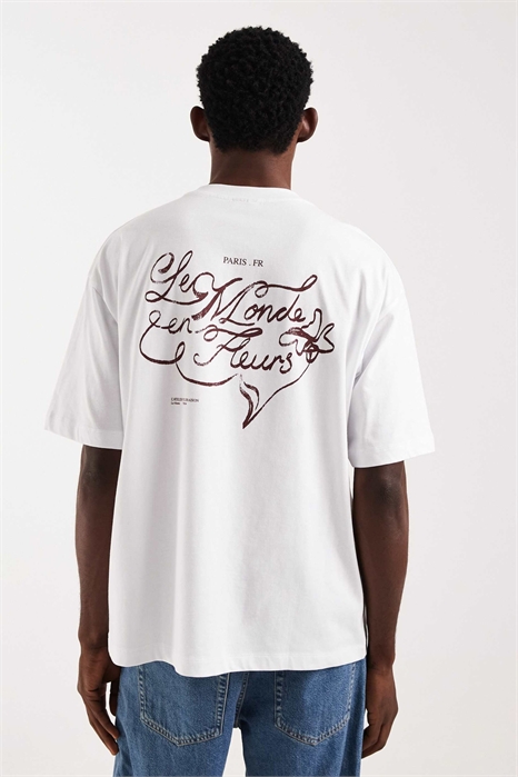 Футболка свободного кроя с надписью на спине артикул 156027398