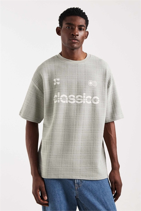 Толстовка свободного кроя с футбольным принтом артикул 155831876