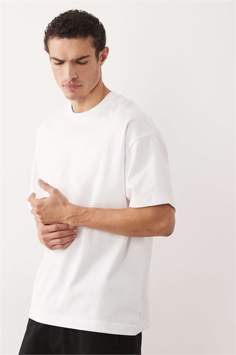 Футболка свободного кроя из дышащей ткани артикул 153153000