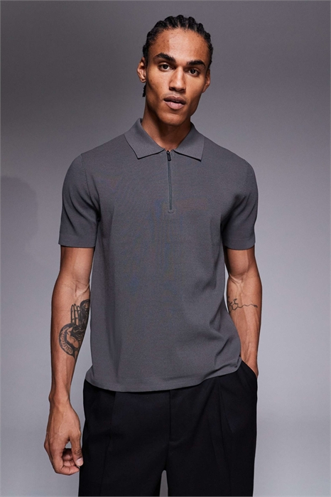 Функциональная футболка из тонкого трикотажа с терморегулирующим эффектом и застежкой-молнией на три четверти артикул 155216294