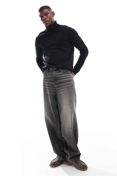 Свитер с высоким воротником артикул 135571202