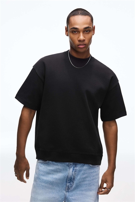 Футболка с ребристым принтом и короткими рукавами артикул 155224846