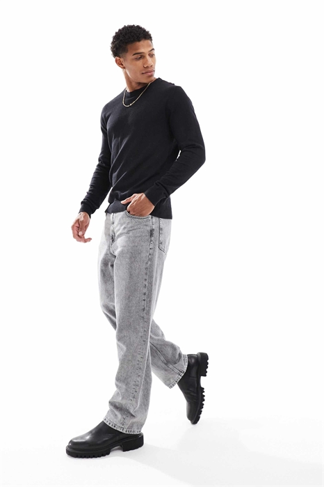 Свитер с круглым вырезом из тонкой пряжи артикул 135376712