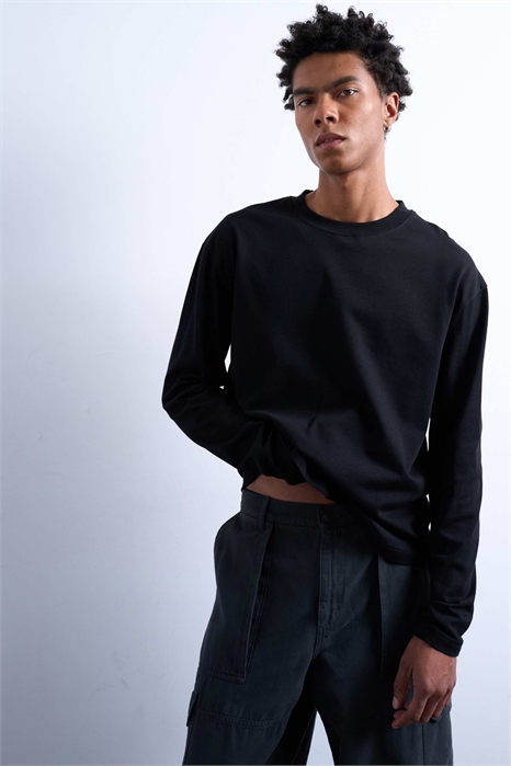 Футболка с длинным рукавом свободного кроя и укороченной длиной артикул 151930175