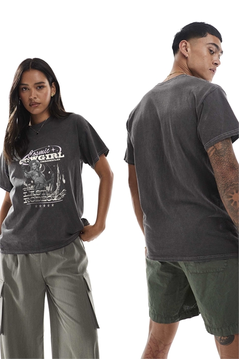 Футболка с принтом «Космическая ковбойша» на груди, обработанная специальной технологией артикул 141049396