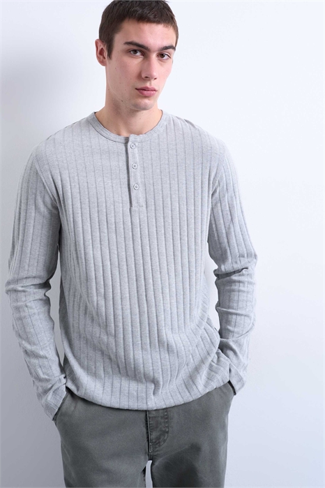 Футболка с длинным рукавом и ребристым воротником-хенли артикул 151024469
