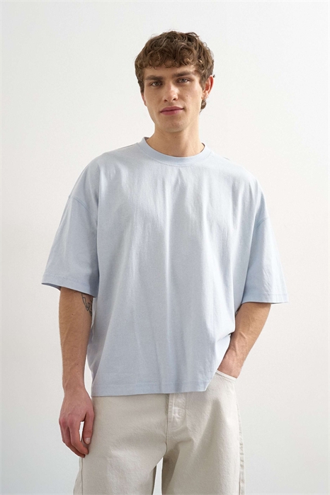 Футболка прямого кроя артикул 152005366