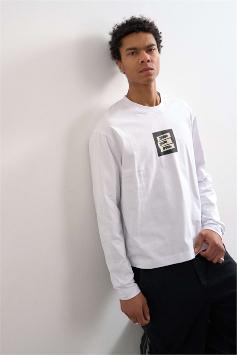 Футболка свободного кроя с длинными рукавами и принтом в стиле студии артикул 154672853