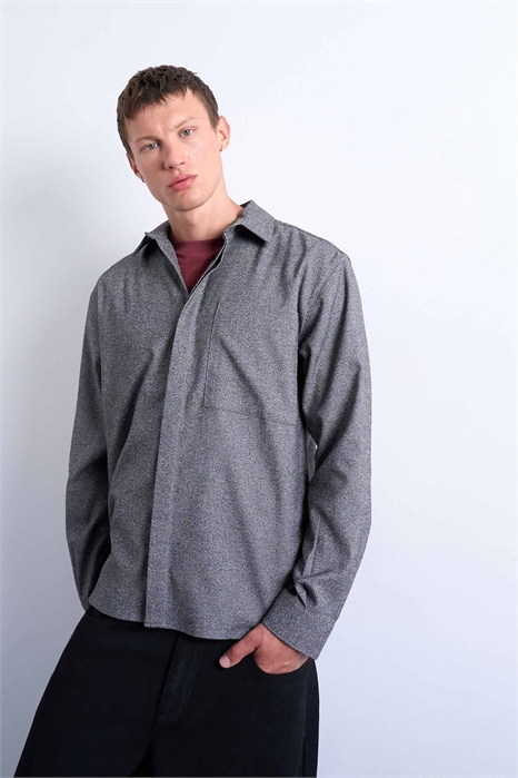 Рубашка свободного кроя с фактурной текстурой артикул 146855463