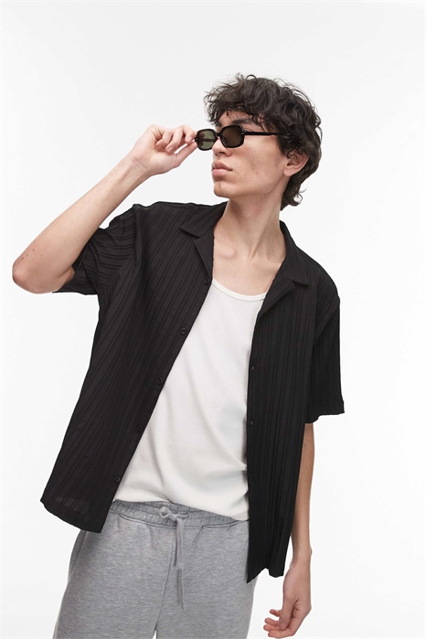 Рубашка с короткими рукавами и текстурной плиссировкой артикул 140261994