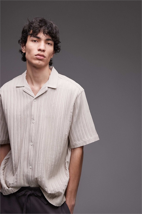 Рубашка с короткими рукавами и текстурной плиссировкой артикул 140261993