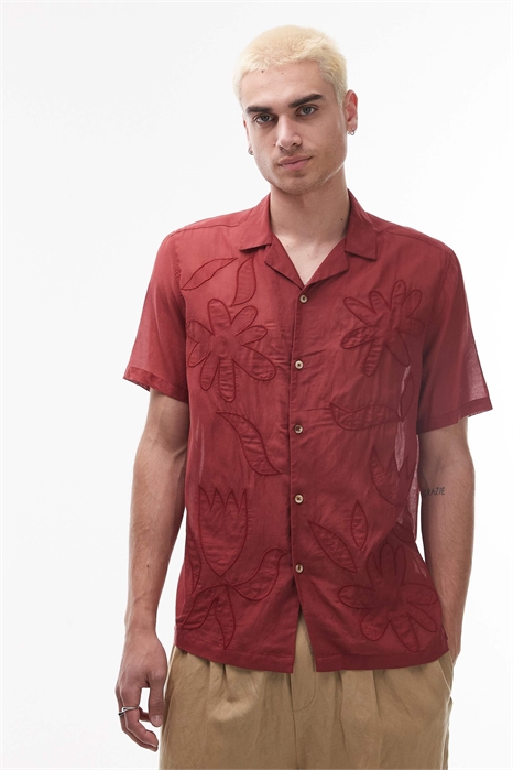 Рубашка с короткими рукавами из прозрачной ткани с цветочной вышивкой артикул 142996503