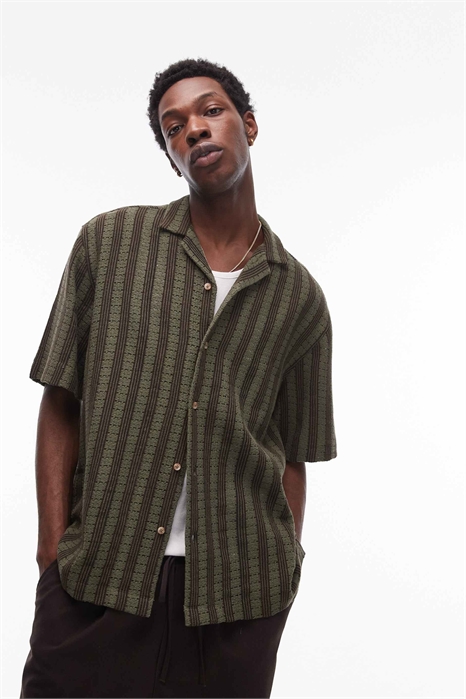 Рубашка с короткими рукавами, связанная крючком артикул 139763525