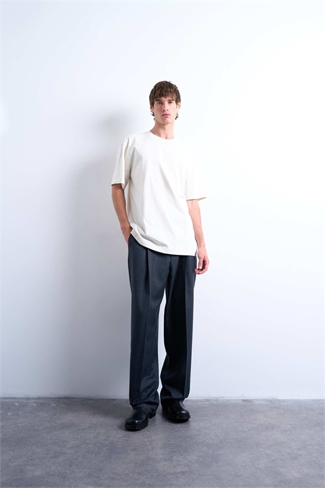 Футболка свободного кроя артикул 149434368