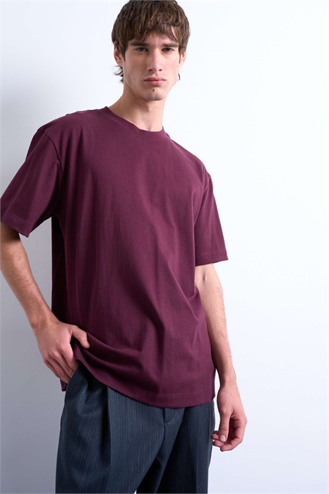 Футболка свободного кроя артикул 149434490