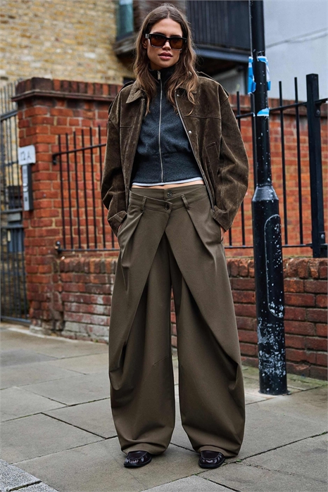 Брюки-кюлоты с складками артикул 155844473