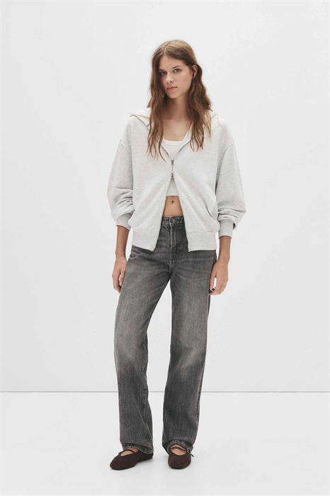 Джинсы с прямыми брючинами и средней посадкой артикул 152189385