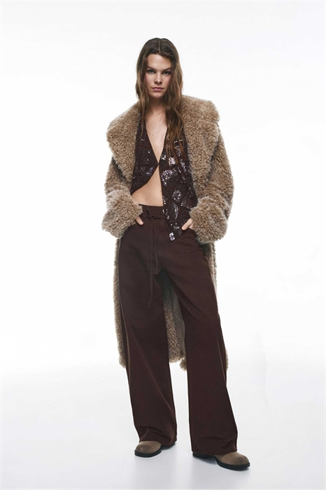 Джинсы свободного кроя с кулиской артикул 154314635