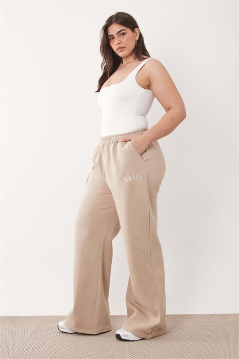 Джоггеры с широкими брючинами из смешанной ткани с добавлением хлопка артикул 152703379