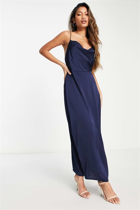 Макси-платье из атласа с капюшоном артикул 123348162