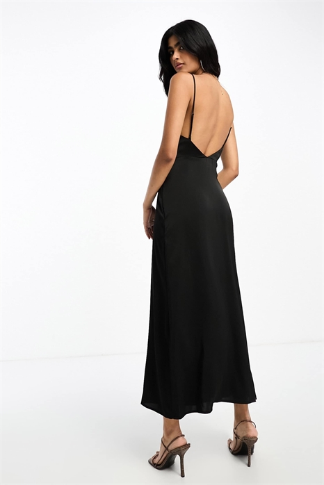 Макси-платье из атласа с капюшоном артикул 130500151