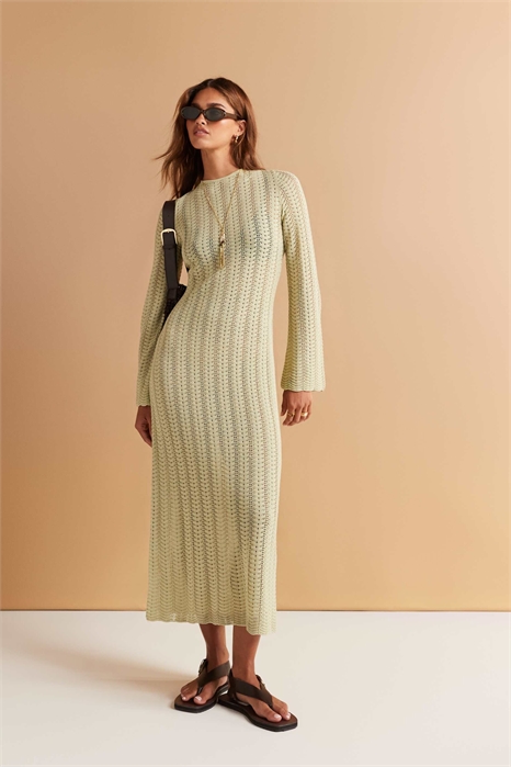 Макси-платье, связанное крючком, с открытой завязкой на спине артикул 148215505