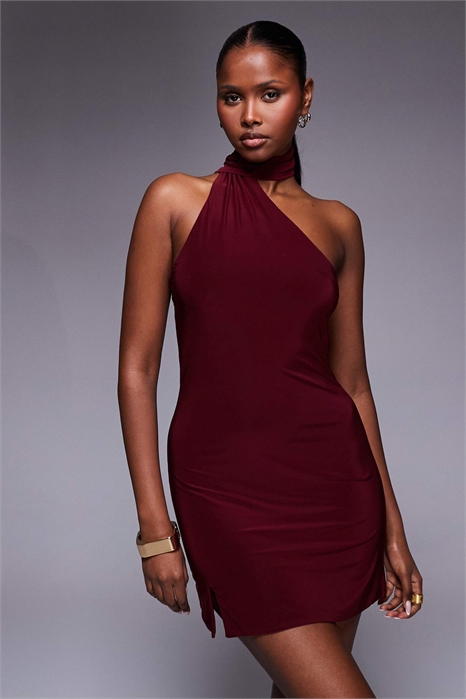 Эксклюзивное облегающее мини-платье с двойным вырезом и шалькой на шее артикул 154584727