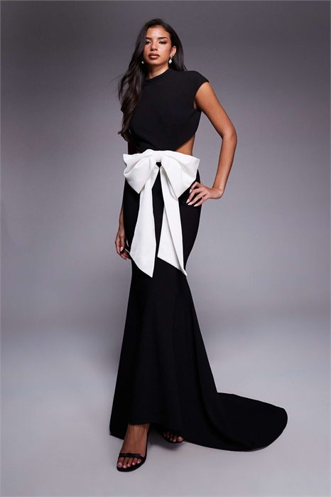 Макси-платье с вырезом и контрастным бантом артикул 150481990