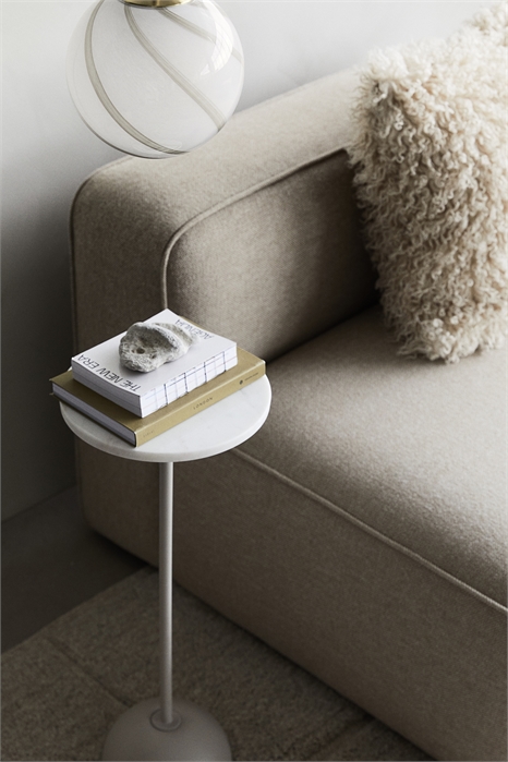 Стеклянный подвесной светильник артикул 1226653002