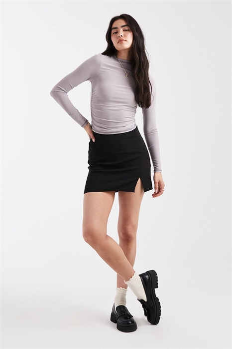 Мини-юбка с разрезом спереди артикул 149658929