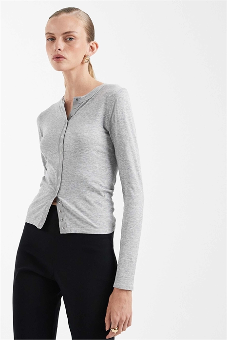 Топ с длинными рукавами и бесшовной ребристой застежкой-кнопкой артикул 153919015