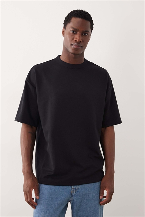 Футболка свободного кроя из плотной ткани breatheMAX™ артикул 153054244