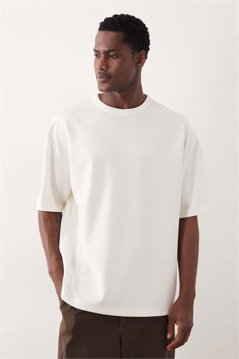 Футболка oversize свободного кроя из плотной ткани от breatheMAX артикул 152900313