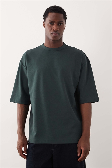 Футболка BreatheMAX™ с удлиненным кроем и короткими рукавами из смесовой ткани темно-зеленого цвета артикул 153048648