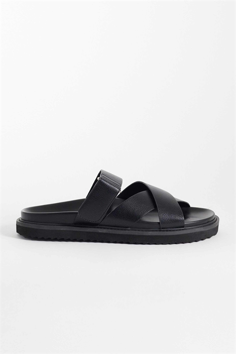 Сандалии с перекрещивающимися ремешками артикул 153748362