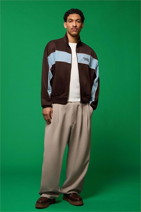 Куртка с техническим принтом артикул 156486420